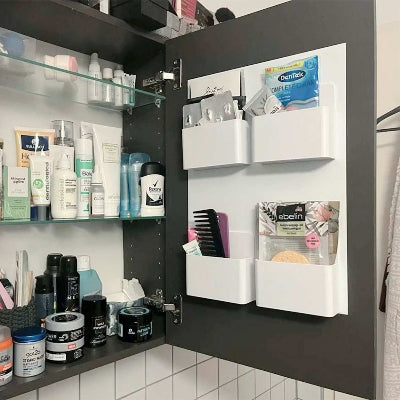 ORGNATIC magnetisches Ordnungssystem im Badezimmerschrank für Kosmetik und Pflegeprodukte auf der Schranktür